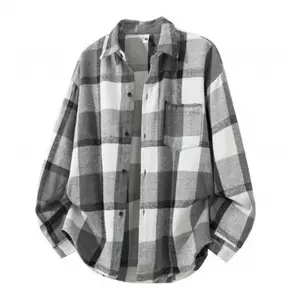 Trendy retro-style men’s shirt for spring and autumn—loose long sleeves, regular fit. New unisex design with a turn-down collar but no hood. Casual checkered pattern with a stylish look. Made from soft, comfortable fabric, suitable for everyday wear.