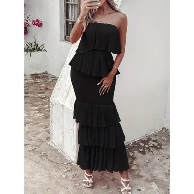 Pretty Little Thing Candy Pink Woven Bandeau Ruched Skater Midaxi Dress - TikTok Shop Pretty Little Thing Candy Pink Woven Bandeau Ruched Skater Midaxi Dress - TikTok Shop