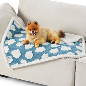 lesure waterproof pet blanket for dogs & cats - dual-sided jacquard shag & sherpa fleece, 3d textured cloud pattern, machine washable, durable & portable, perfect for couch protection - shaped beds mats