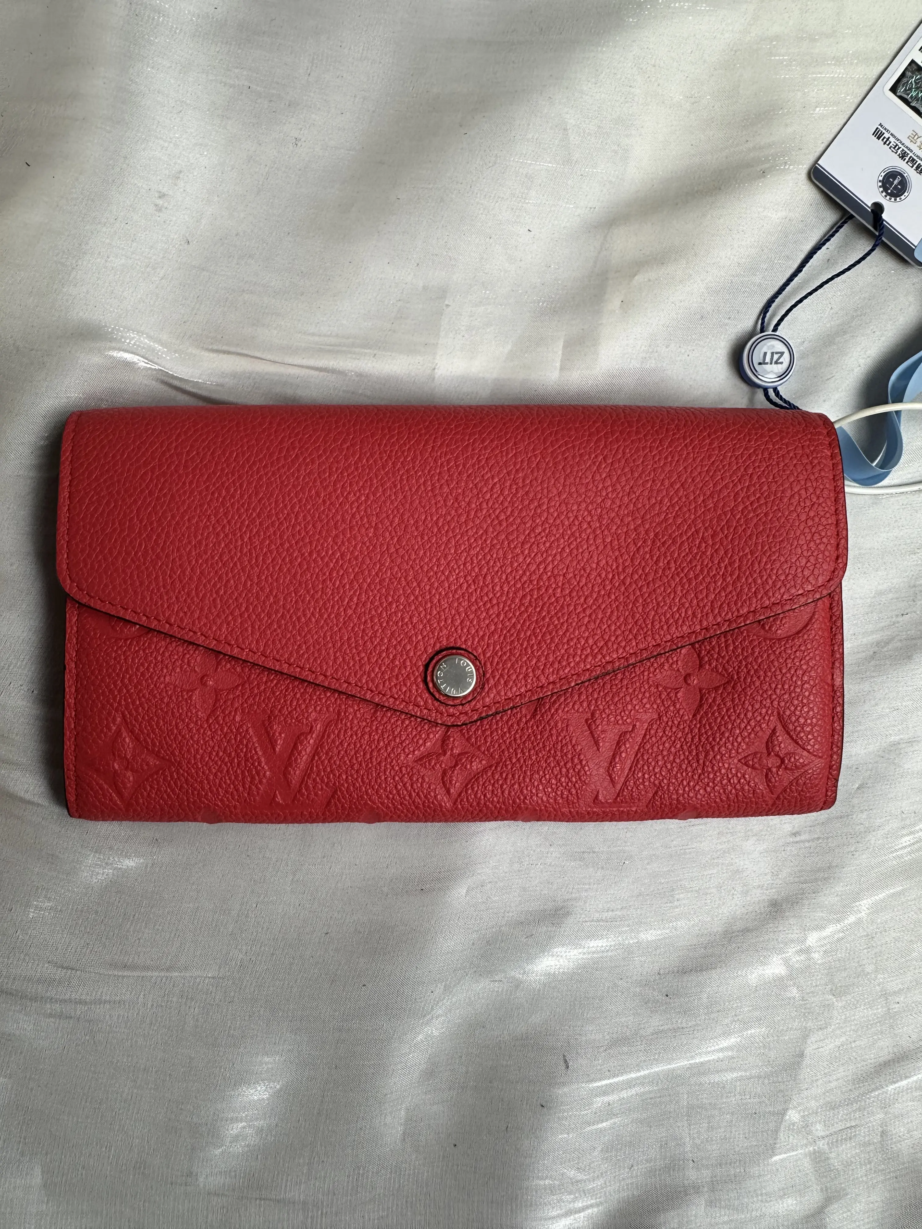Pre-owned Louis Vuitton Monogram Burgundy Leather Long Wallet, Women Snap Closure Continental Wallet