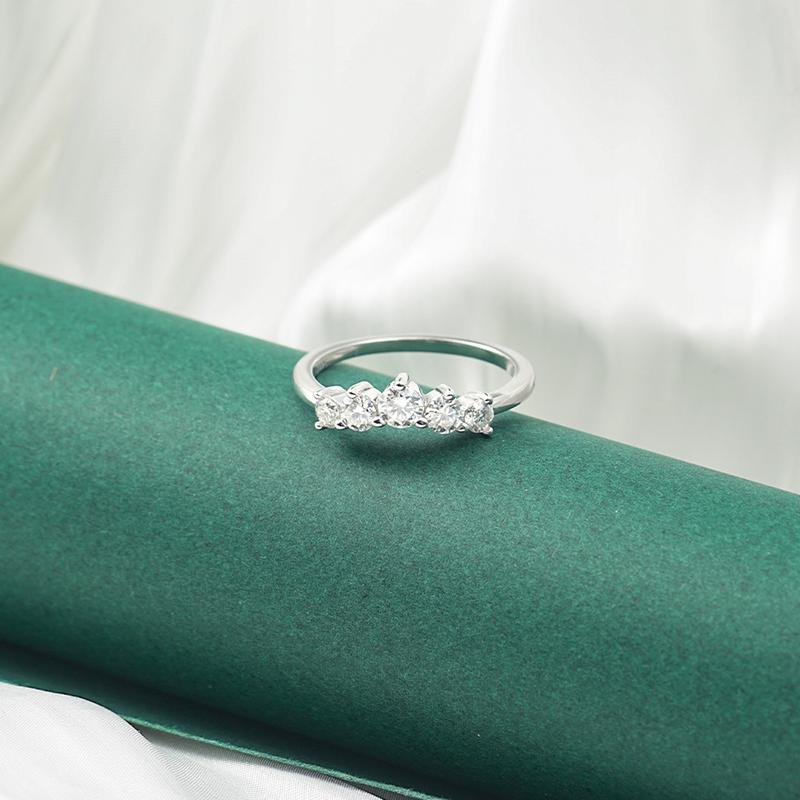 Delzzad Curved Band Round Synthetic Moissanite S925 Ring Band Jewelry Engagement Wedding Anniversary Valentine's Day Christmas Gift