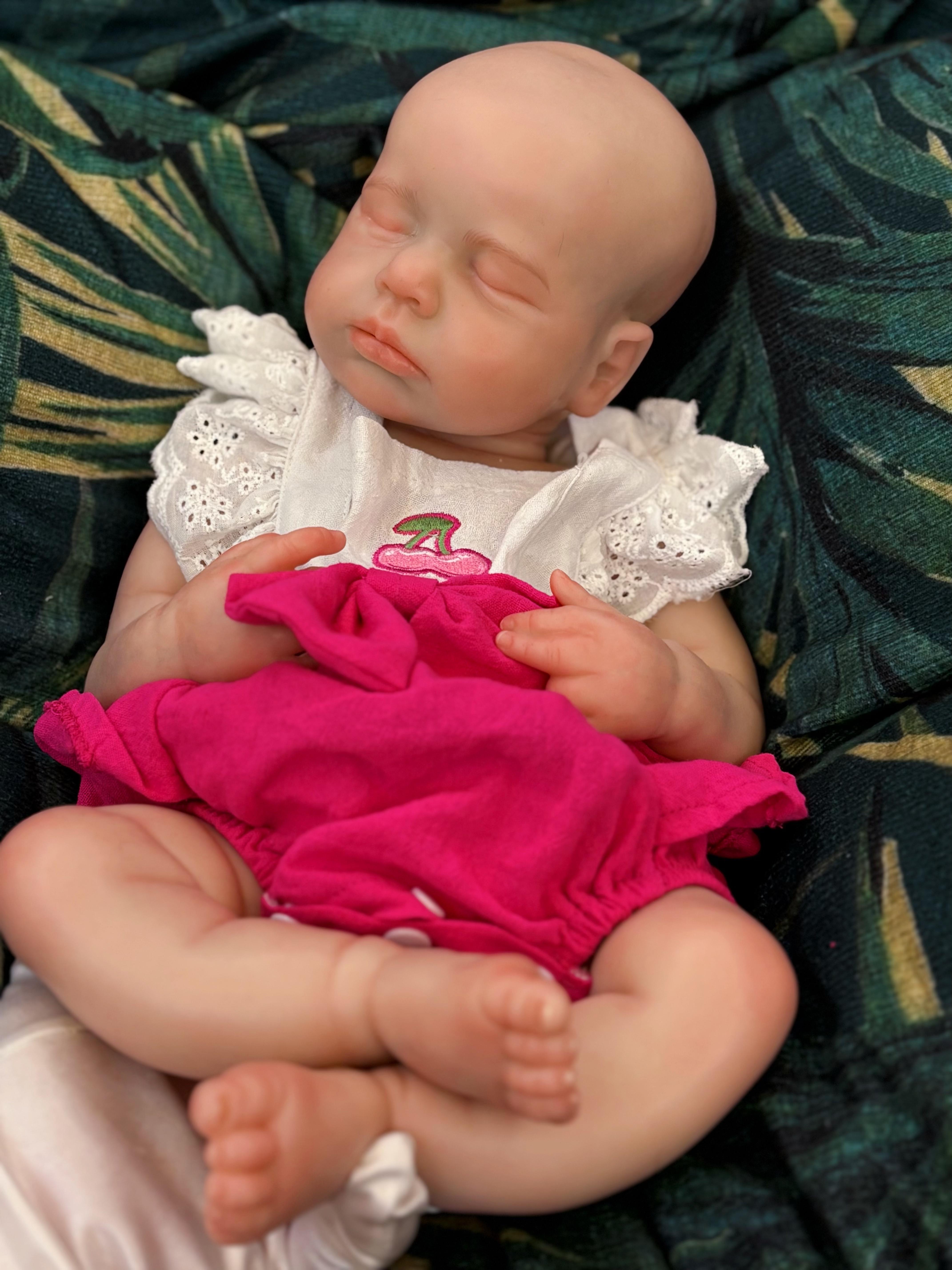 Reborn Doll 18 Inches 45 cm Soft Silicone Lifelike Feel Closed Eye Sleeping Design Newborn Girl Doll with Birth Certificate and Clothing Perfect Gift Rebornbabydoll