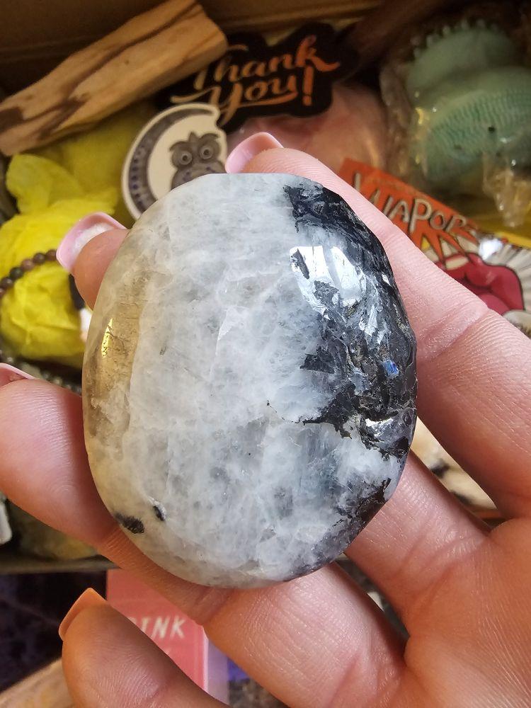 Aura Box All-in-one Set .MYSTERY BOX-crystals, candles,  cards, sage, palosanto, incense,  pink puff, head band Auspicious Auspicious Auspicious Birthday. gift box