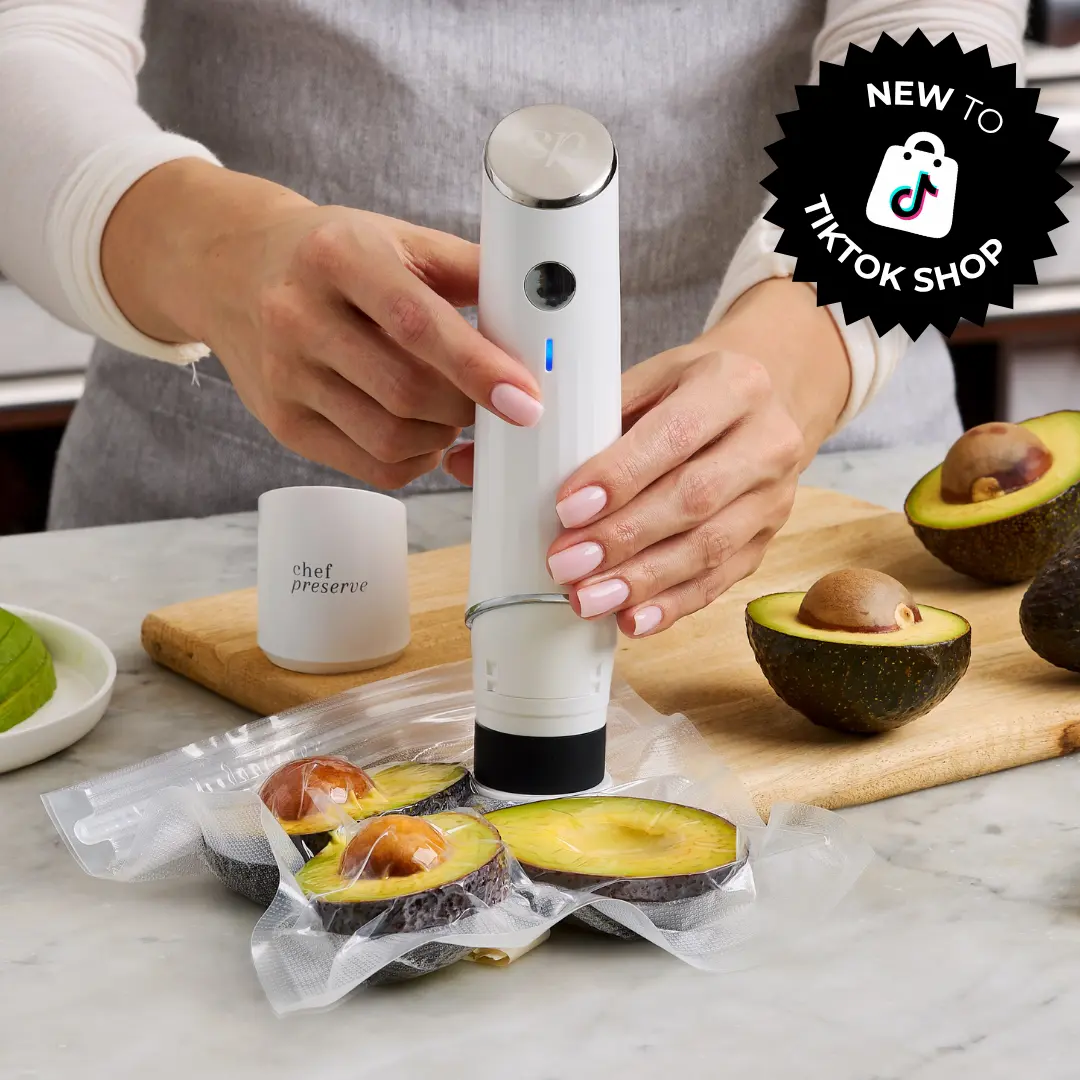 Chef Preserve Compact Vacuum Sealer for Food (Vacuum Sealer Machine + Reusable Vacuum Bags) Powerful Handheld Vacuum Sealer Machine, Seal Meal Saver, Portable Food Sealer