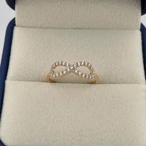 Anillo Infinito Zirconias 14 k Gold (Size #6 size#7 Sise #8)