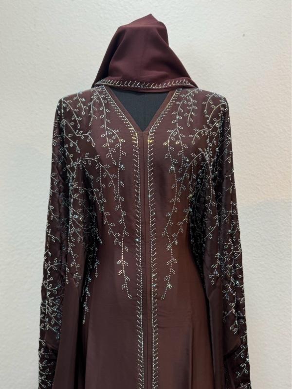 Butterfly Style Dubai Abaya with Embroidered Design and Long Sleeves