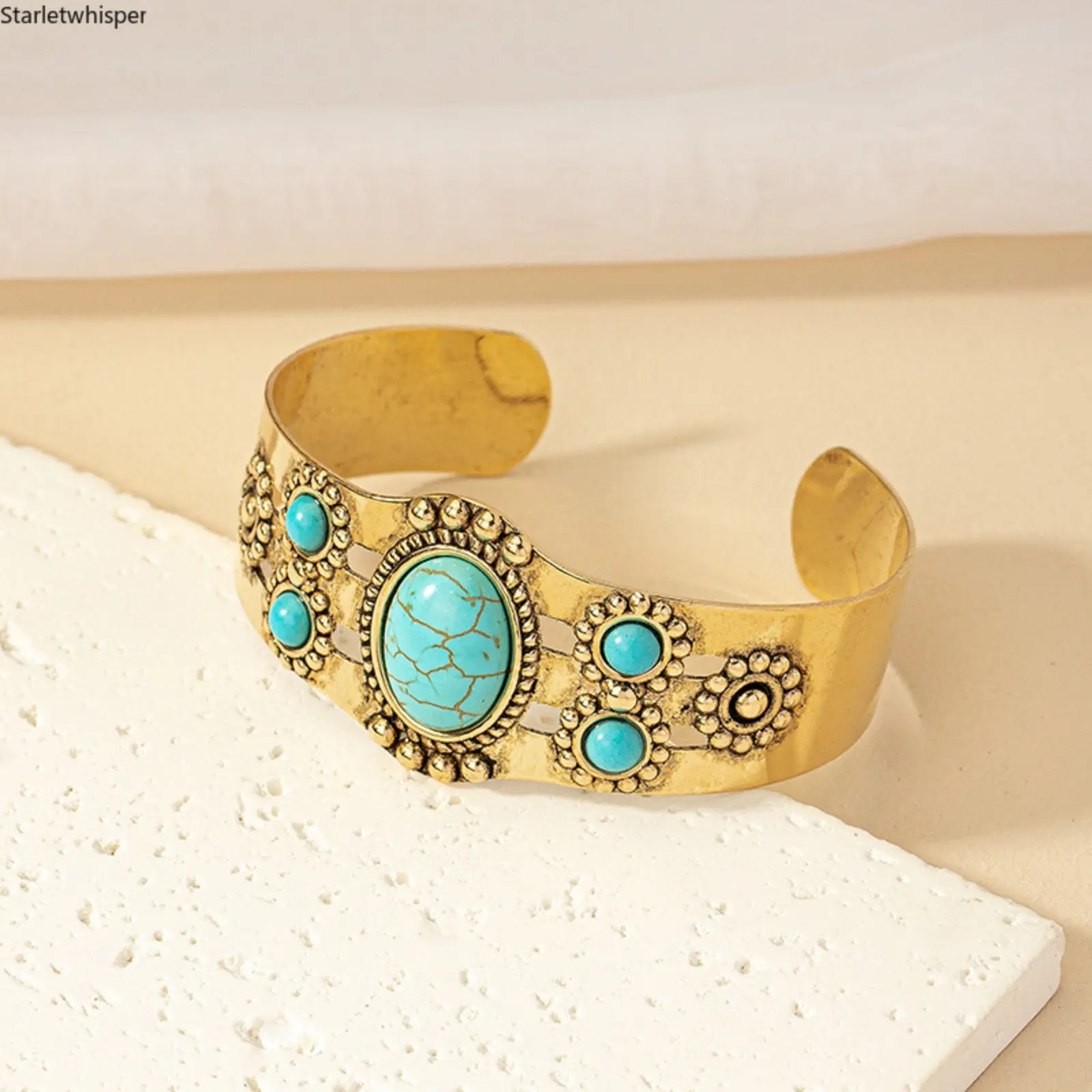 Women's French Vintage Royal Style Turquoise Cuff Bracelet - Minimalist INS Design Sports Wristband, Turquoise Jewelry for Female, Casual All-Seasons Accessory for Party & Gifting, Bangle