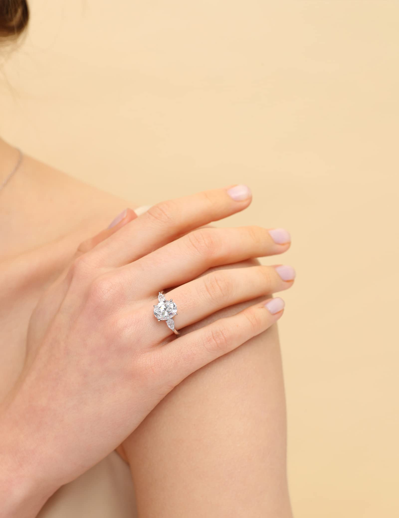 EAMTI 3CT 925 Sterling Silver Engagement Rings 3-Stone Oval Cut Cubic Zirconia CZ Wedding Promise Rings for Her Wedding Bands for Women